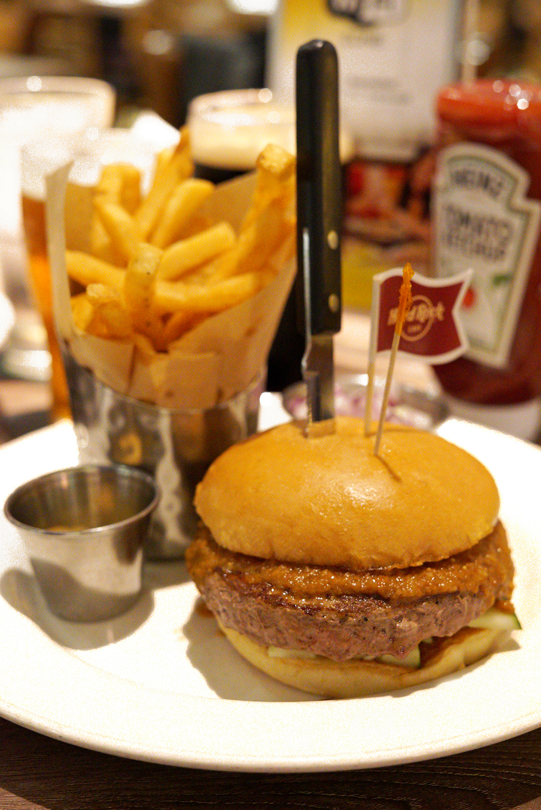 Singapore Hard Rock Cafe Satay Beef Burger