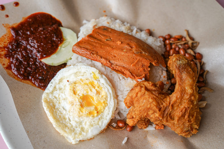 Boon Lay Power Nasi Lemak: Supper Gem in the West Opens till 3.30AM