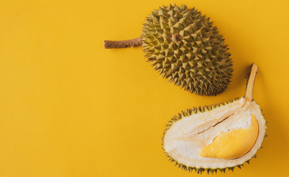 Is it safe to eat durian with alcohol