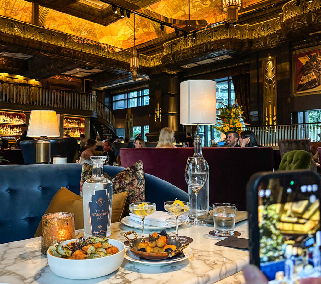 atlas singapore london dry gin